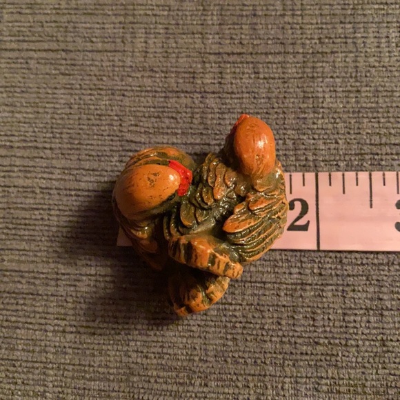 Nuzzling Cardinals Resin Mini Figurine Made in Taiwan TT-71 - Picture 7 of 9